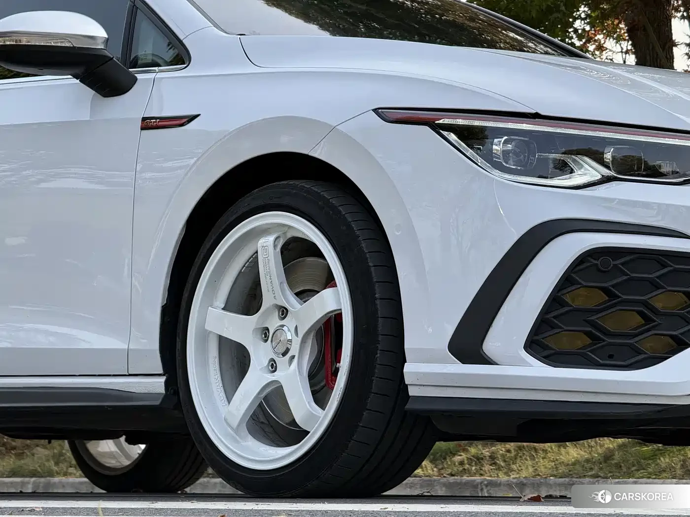 Volkswagen Golf 2023 Белый из Китая, фото 2