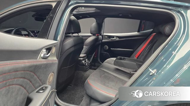 Kia Stinger Meister 2021 Темно-зеленый из Кореи, фото 2
