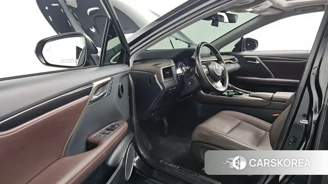 Lexus RX450hL 4th Generation 2021 Черный из Кореи, фото 2