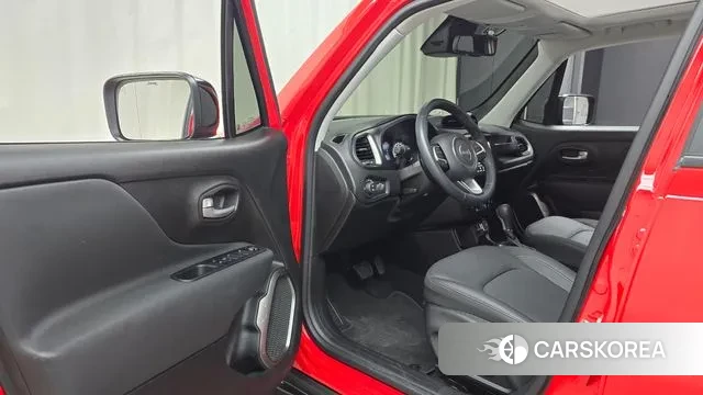 Jeep Renegade 2023 Красный из Кореи, фото 2