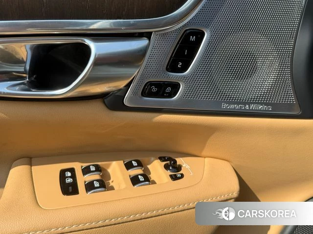 Volvo S90 2022 Белый из Кореи, фото 2