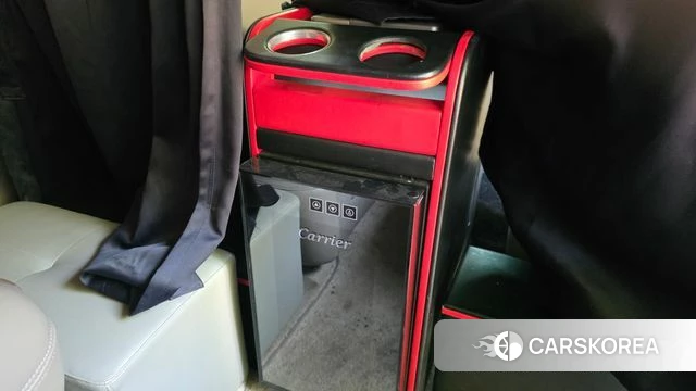 Chevrolet Express Van 2019 Белый из Кореи, фото 2