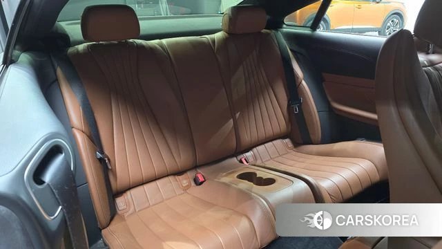 Mercedes-Benz E-Class W213 2018 Черный из Кореи, фото 2