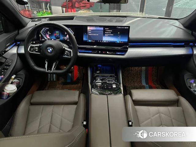 BMW 5 Series (G60) 2023 Синий из Кореи, фото 2