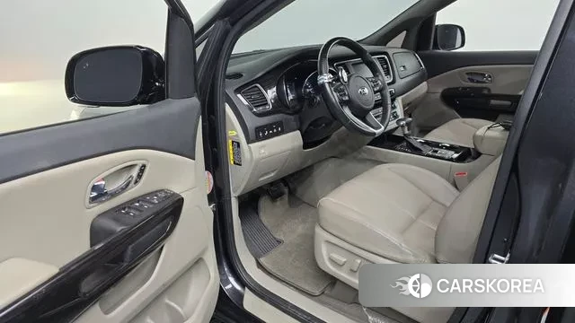 Kia The New Carnival 2020 Серый из Кореи, фото 2