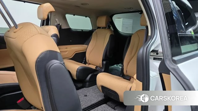 Kia Carnival 4th generation 2023 Белый из Кореи, фото 2
