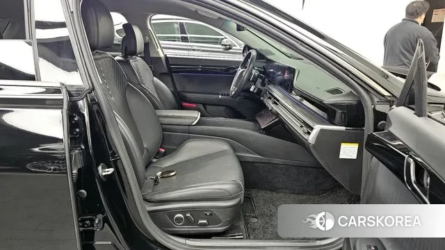 Hyundai Grandeur Hybrid (GN7) 2023 Черный из Кореи, фото 2