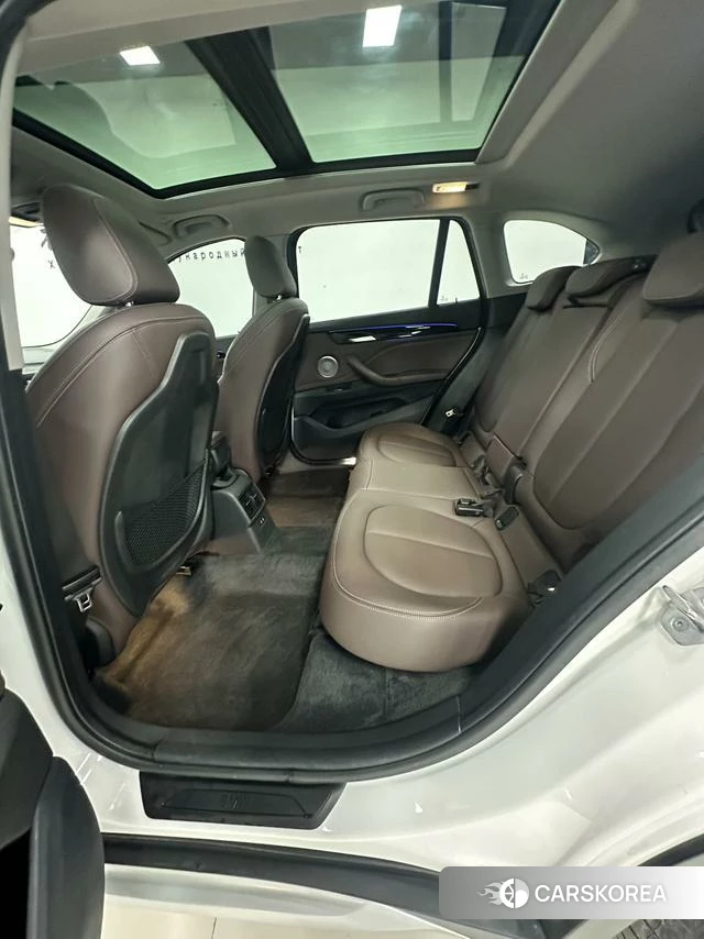 BMW X1 2022 Белый из Китая, фото 2
