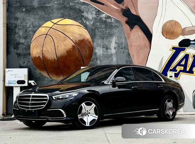 Mercedes-Benz S-class 2023 Черный из Китая, фото 2