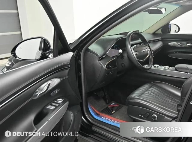 Genesis GV70 2021 Черный из Кореи, фото 2