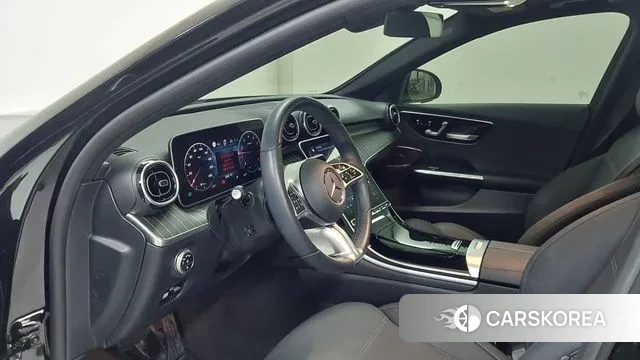 Mercedes-Benz C-Class W206 2023 Черный из Кореи, фото 2