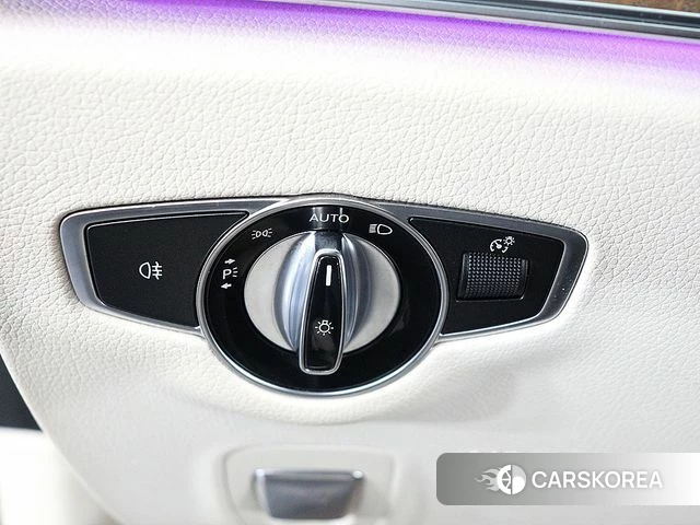 Mercedes-Benz E-Class W213 2019 Черный из Кореи, фото 2