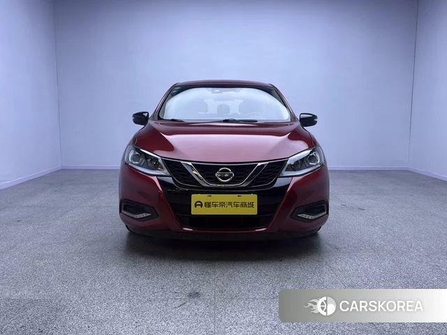 Nissan TIIDA 2020 Красный из Китая, фото 2