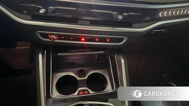 BMW X6 (G06) 2024 Белый из Кореи, фото 2