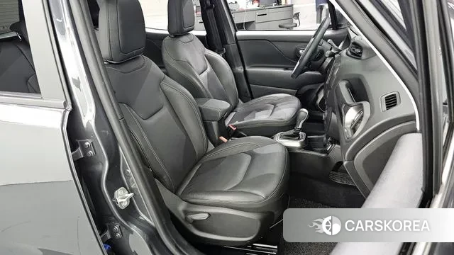 Jeep Renegade 2022 Серый из Кореи, фото 2