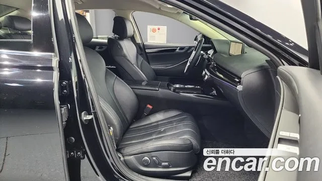 Genesis G80 (RG3) 2021 Черный из Кореи, фото 2