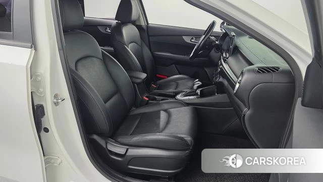 Kia Come New K3 2019 Белый из Кореи, фото 2