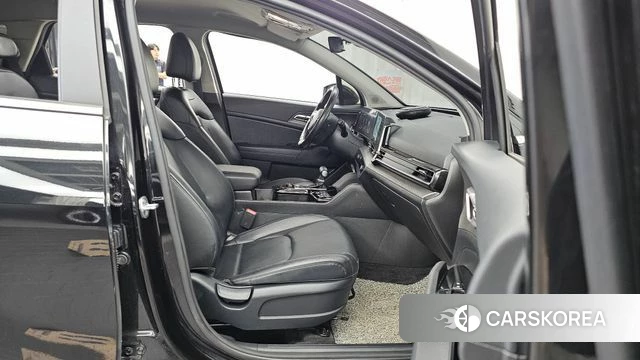 Kia Sportage 5th Generation 2021 Черный из Кореи, фото 2