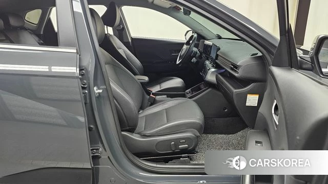 Hyundai Kona Hybrid (SX2) 2023 Серый из Кореи, фото 2