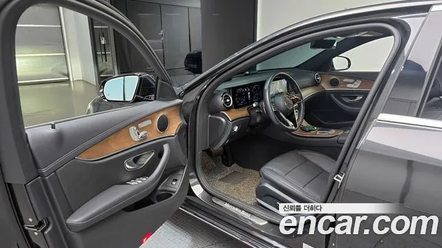 Mercedes-Benz E-Class W213 2020 Серый из Кореи, фото 2