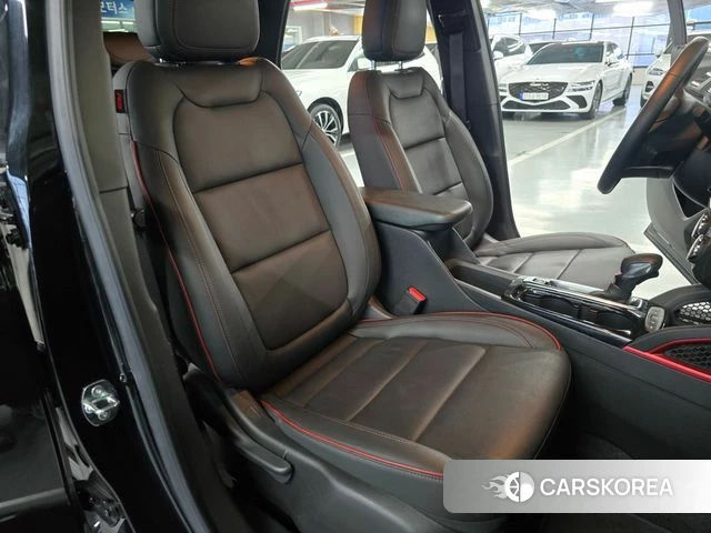 Chevrolet (GM Daewoo) Trailblazer 2023 Черный из Кореи, фото 2