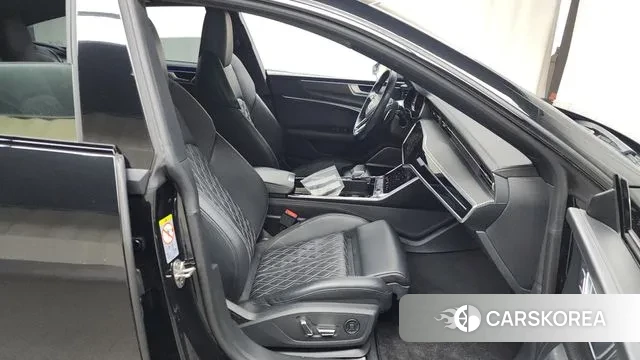 Audi S7 (4K) 2022 Черный из Кореи, фото 2