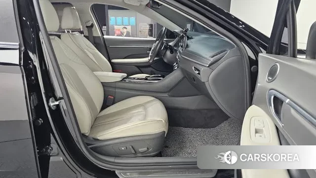 Hyundai Sonata (DN8) 2020 Черный из Кореи, фото 2