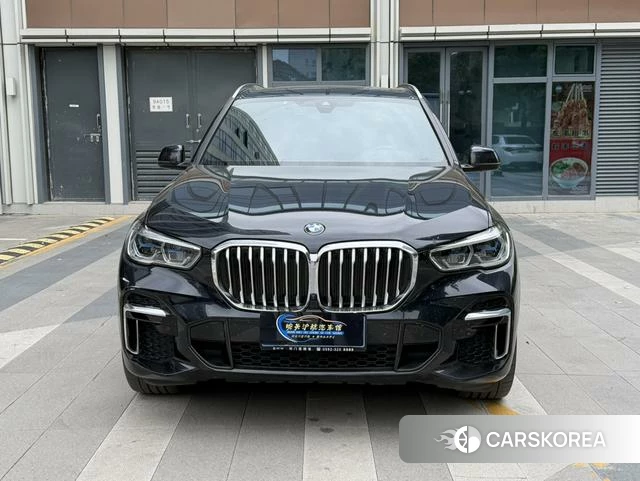 BMW X5 2023 Черный из Китая, фото 2