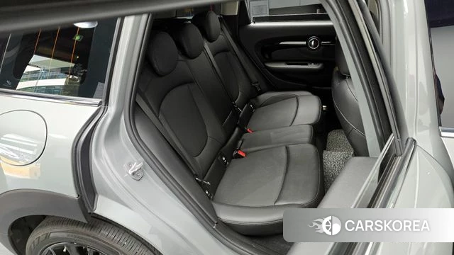 Mini Cooper Clubman 2021 Серебристо-серый из Кореи, фото 2