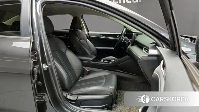 Kia K5 3rd generation 2020 Серый из Кореи, фото 2