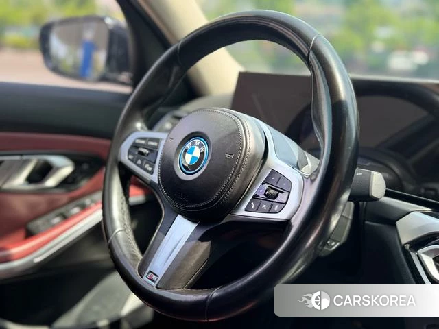 BMW i3 2023 Серебристо-серый из Китая, фото 2