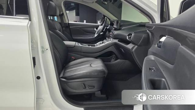 Hyundai The New Santa Fe 2021 Белый из Кореи, фото 2