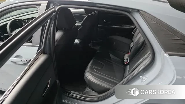 Hyundai Avante Hybrid (CN7) 2021 Серый из Кореи, фото 2