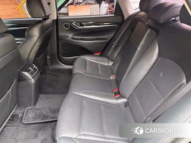 Hyundai Grandeur IG Hybrid 2019 Черный из Кореи, фото 2