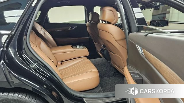 Genesis G80 (RG3) 2023 Черный из Кореи, фото 2