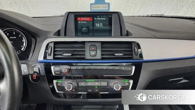 BMW 1 Series (F20) 2018 Белый из Кореи, фото 2
