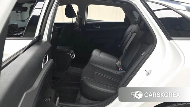 Kia The New K5 3rd generation 2024 Белый из Кореи, фото 2