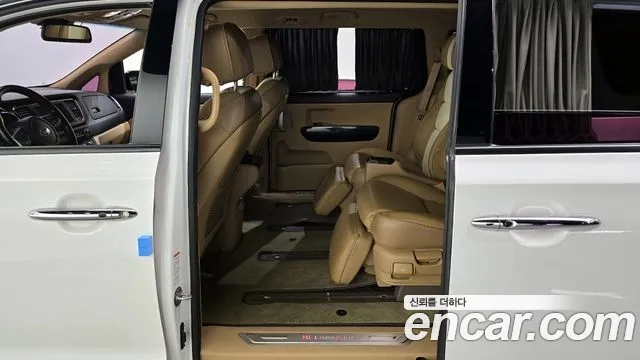 Kia The New Carnival 2018 Белый из Кореи, фото 2