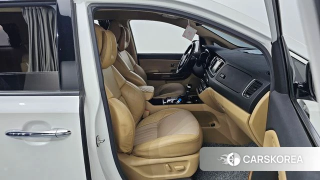 Kia All New Carnival 2018 Белый из Кореи, фото 2