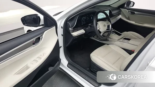 Hyundai The New Grandeur IG Hybrid 2022 Белый из Кореи, фото 2