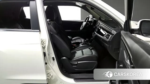 Ssangyong Beautiful Korando 2022 Белый из Кореи, фото 2