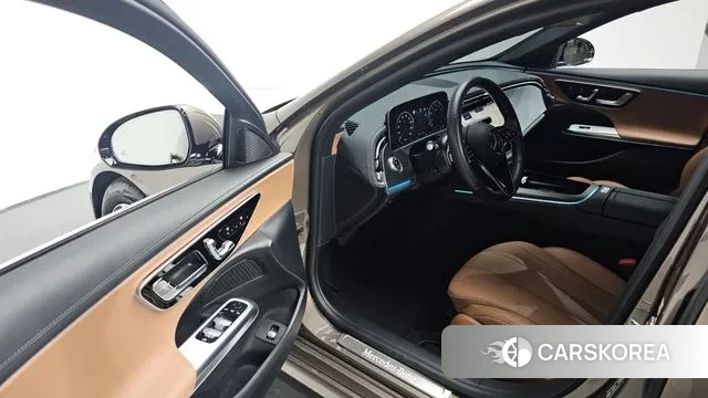 Mercedes-Benz E-Class W214 2025 Коричневый из Кореи, фото 2