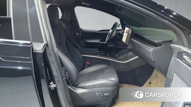Tesla Model X 2023 Черный из Кореи, фото 2
