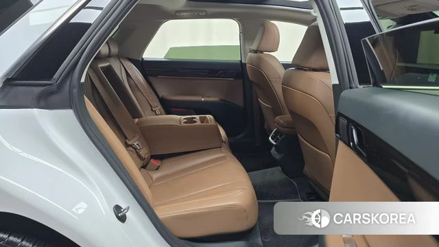 Hyundai Grandeur (GN7) 2023 Белый из Кореи, фото 2