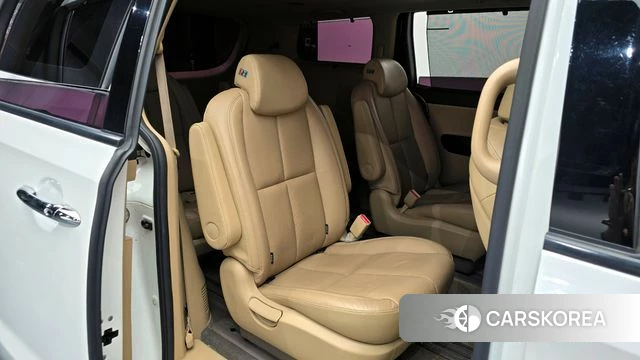 Kia The New Carnival 2018 Белый из Кореи, фото 2
