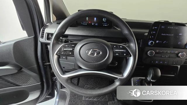 Hyundai Staria 2023 Серый из Кореи, фото 2