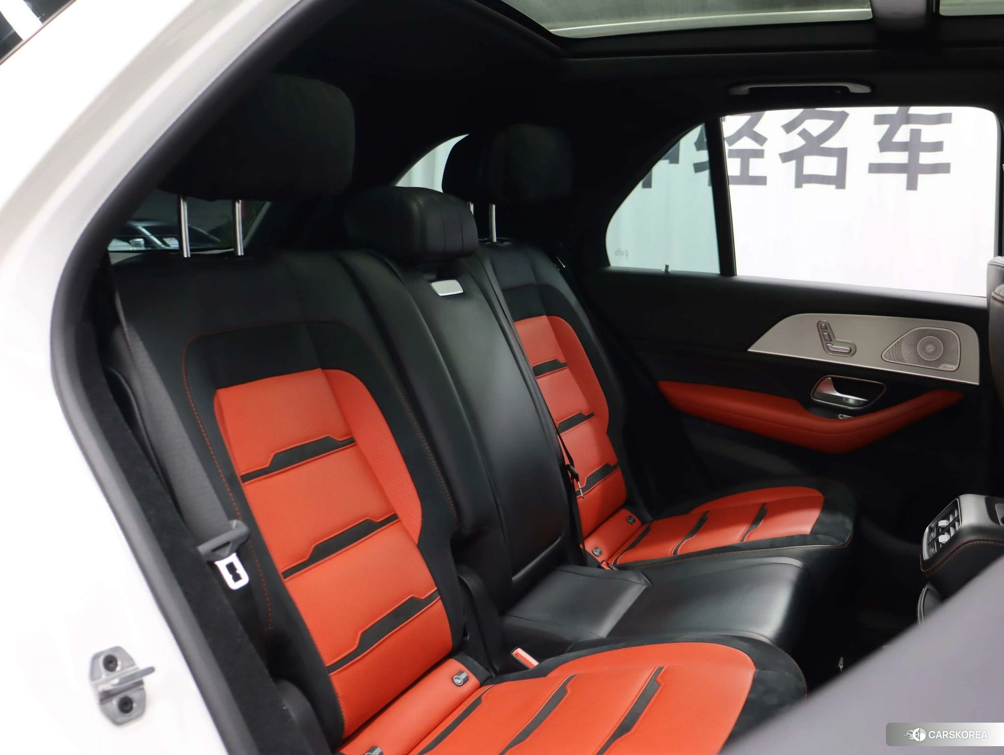 Mercedes-Benz GLE AMG 2019 Белый из Китая, фото 2