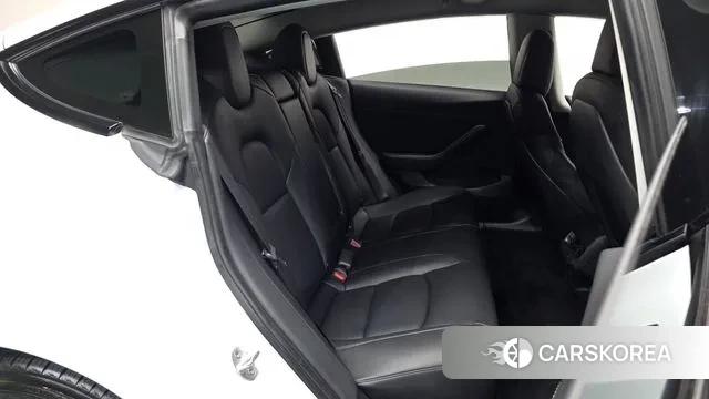 Tesla Model 3 2022 Белый из Кореи, фото 2