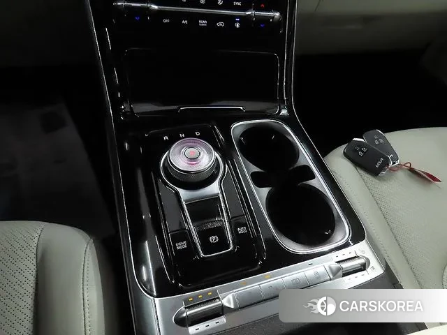 Kia Carnival 4th generation 2021 Белый из Кореи, фото 2