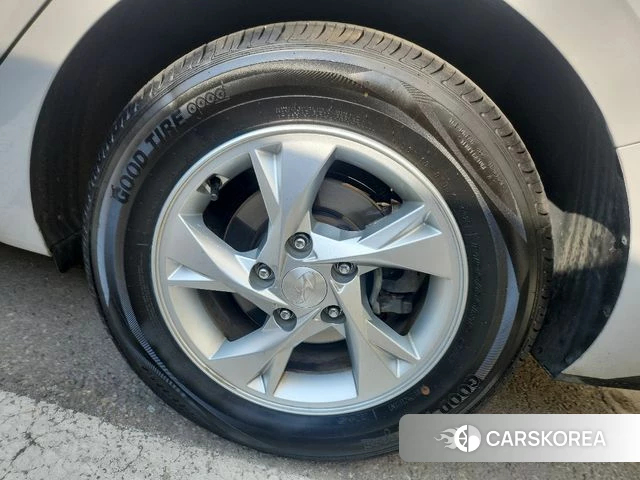 Hyundai Avante (CN7) 2021 Цвет галактики из Кореи, фото 2